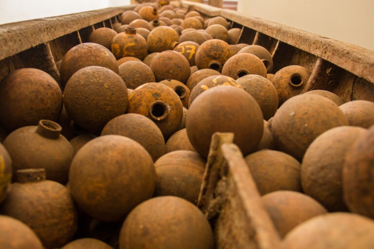 Clusterbomben aus der Zeit des Secret War
