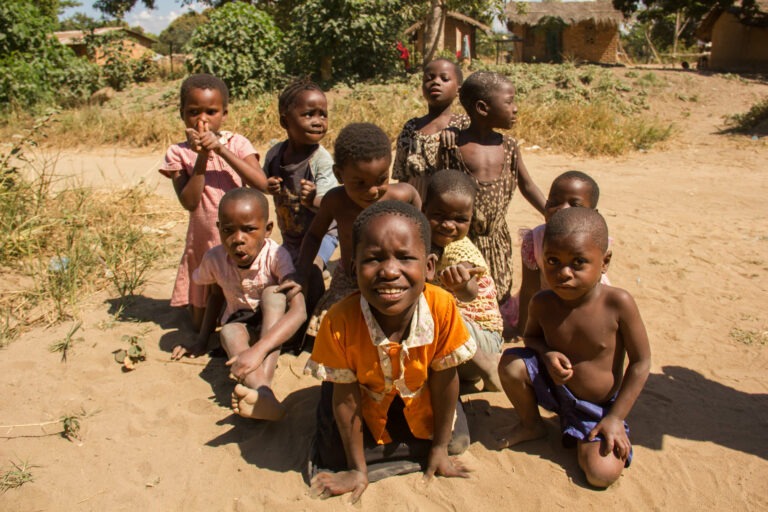 Kids in Kande